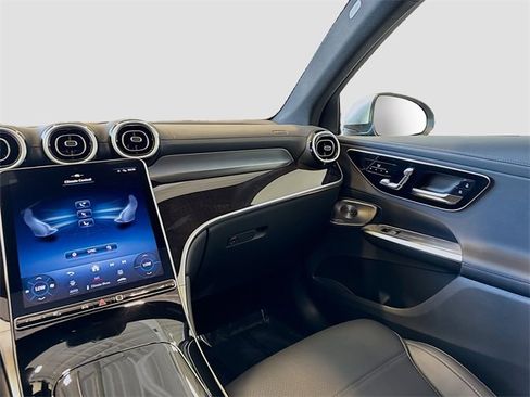 Certified 2024 Mercedes-Benz GLC 300 4MATIC image 25