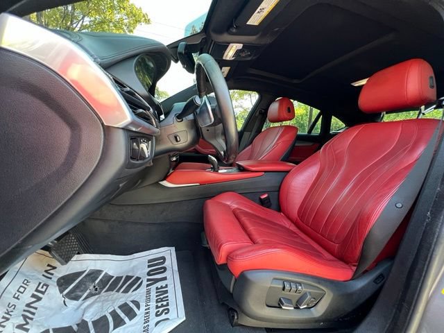 Used 2019 BMW X6 sDrive35i RWD image 12