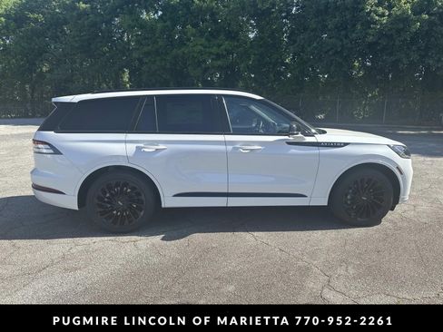 New 2026 Lincoln Aviator Reserve AWD/4WD image 8
