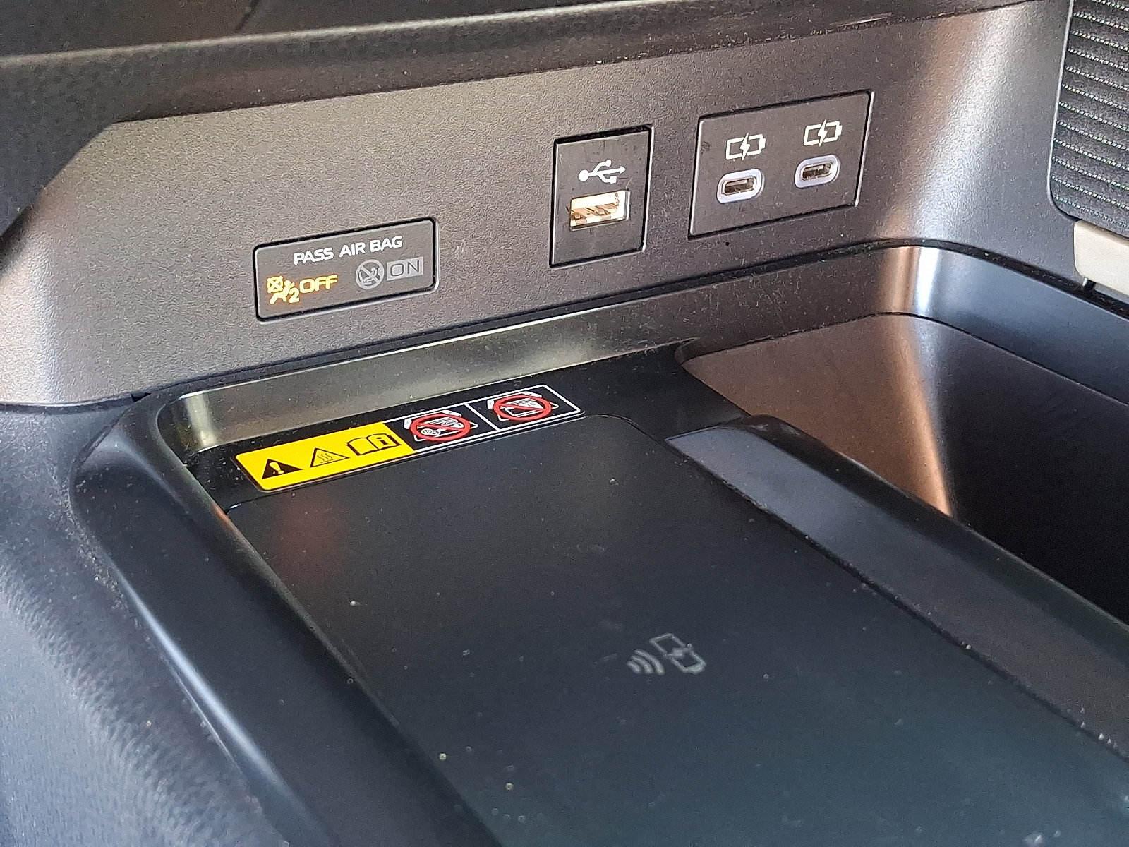 Certified 2025 Toyota Camry SE AWD/4WD image 25