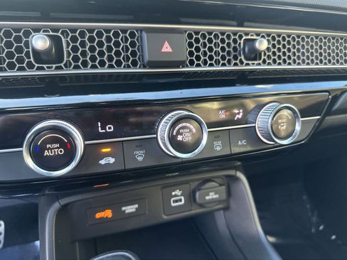 Used 2022 Honda Civic Sport image 17