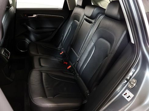 Used 2017 Audi Q5 2.0T Premium Plus w/ Technology Package AWD/4WD image 13