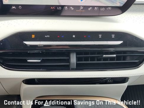 New 2026 Buick Enclave Avenir w/ Super Cruise Package FWD image 14