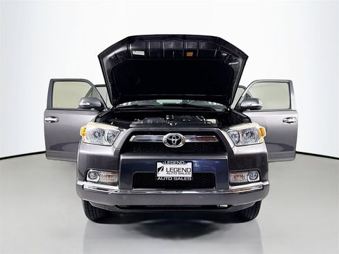 Used 2013 Toyota 4Runner Limited image 24