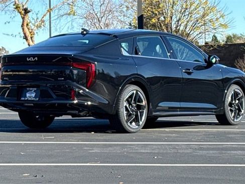 New 2025 Kia K4 GT-Line image 5