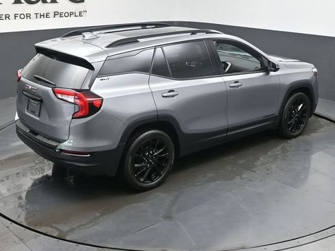 Used 2023 GMC Terrain SLT w/ Tech Package FWD image 40