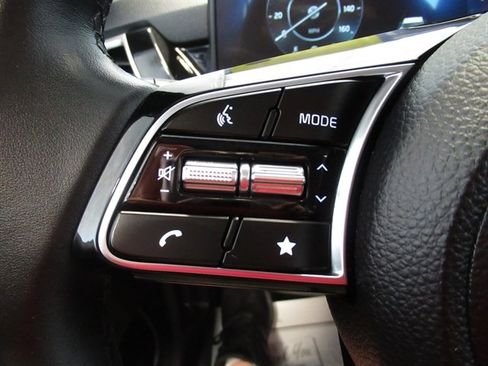 Used 2024 Kia Seltos X-Line AWD/4WD image 17
