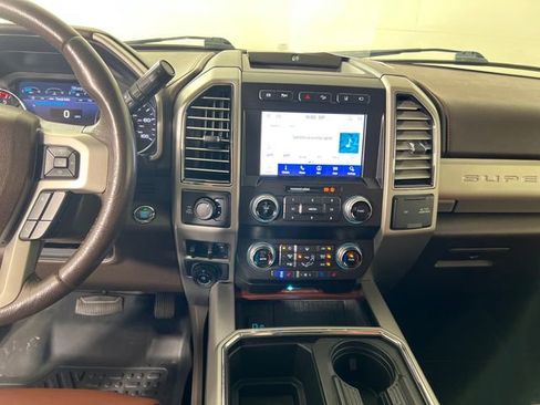 Used 2021 Ford F250 King Ranch w/ King Ranch Ultimate Package AWD/4WD image 18