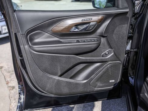 Used 2018 GMC Terrain Denali w/ Advanced Safety Package AWD/4WD image 26