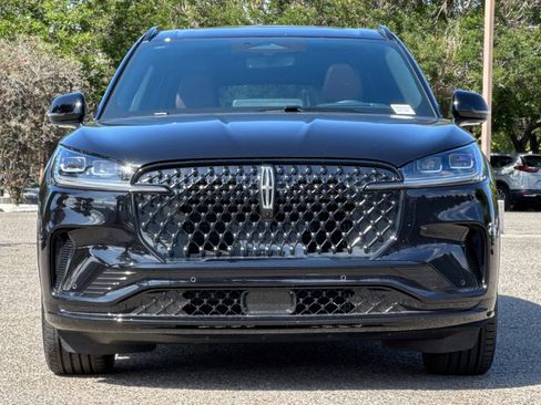 New 2026 Lincoln Aviator Reserve AWD/4WD image 3