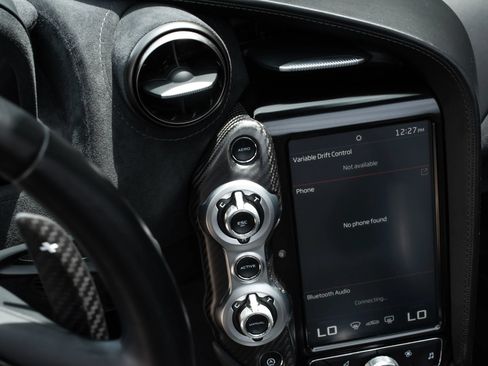 Used 2020 McLaren 720S Spider RWD image 17