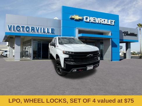Used 2020 Chevrolet Silverado 1500 LT Trail Boss AWD/4WD image 3