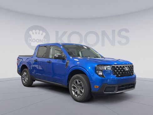 New 2026 Ford Maverick XLT w/ Equipment Group 301A AWD/4WD image 10