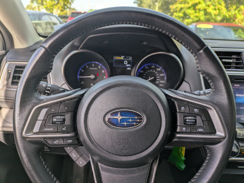 Used 2019 Subaru Outback 2.5i Premium image 27