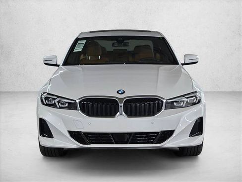 Used 2026 BMW 330i Sedan w/ Premium Package RWD image 2