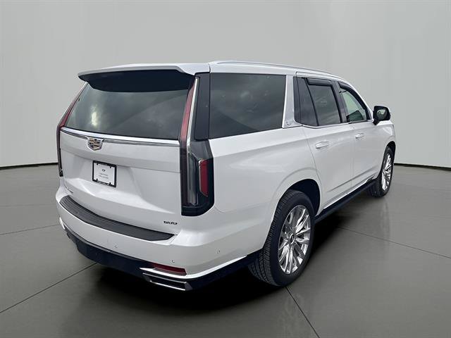 Used 2024 Cadillac Escalade Premium Luxury w/ Performance Package AWD/4WD image 5