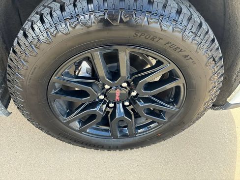 Used 2023 GMC Sierra 1500 Elevation AWD/4WD image 6