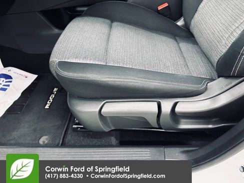 Used 2021 Nissan Rogue S image 32