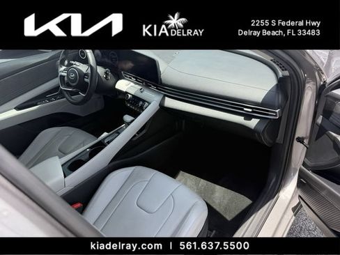Used 2023 Hyundai Elantra Limited w/ Cargo Package FWD image 10