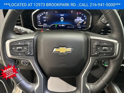 Used 2024 Chevrolet Silverado 2500 LT w/ Convenience Package image 12