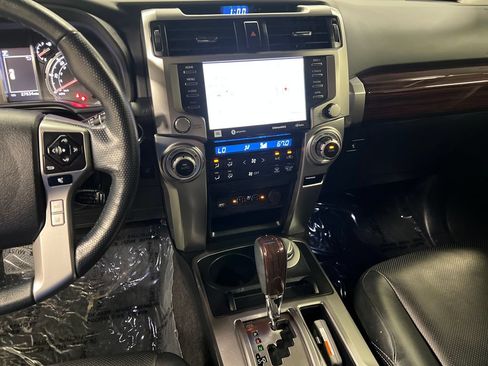 Used 2023 Toyota 4Runner Limited AWD/4WD image 21