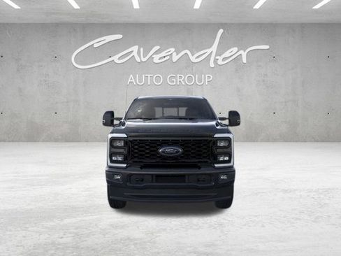 New 2026 Ford F250 Lariat w/ Black Appearance Package image 6