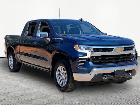 Used 2023 Chevrolet Silverado 1500 LT image 1