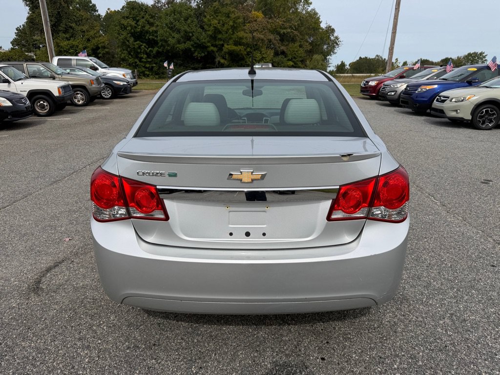 Used 2014 Chevrolet Cruze Eco FWD image 6