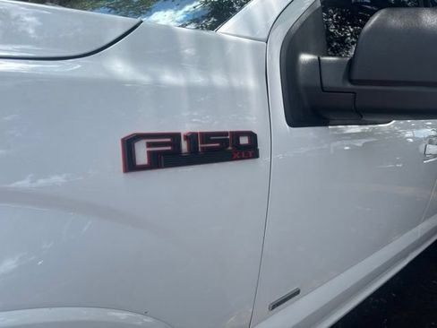 Used 2015 Ford F150 XLT w/ Equipment Group 302A Luxury AWD/4WD image 6