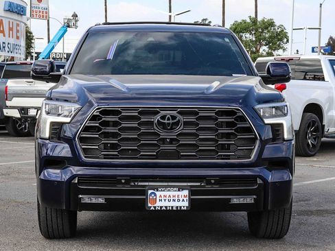 Used 2025 Toyota Sequoia Platinum image 2