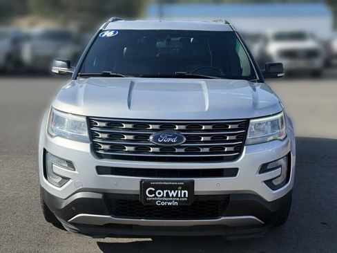 Used 2016 Ford Explorer XLT w/ Equipment Group 202A AWD/4WD image 6