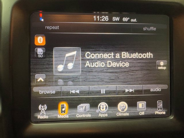 Used 2015 Jeep Cherokee Latitude w/ Cold Weather Group AWD/4WD image 31