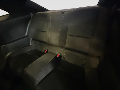Used 2015 Chevrolet Camaro LT w/ 1LT Preferred Package RWD image 14
