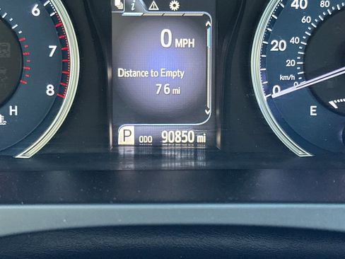 Certified 2017 Toyota Camry LE FWD image 23