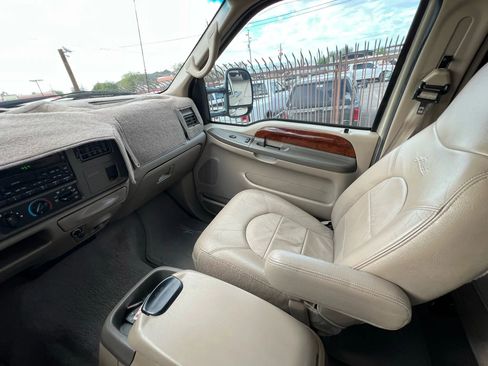 Used 2000 Ford F250 4x4 Crew Cab Super Duty image 30