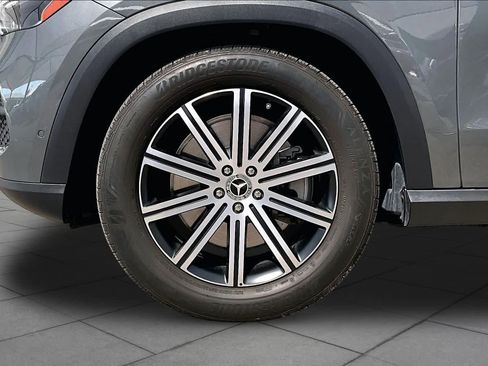 Certified 2026 Mercedes-Benz GLE 450e 4MATIC image 11