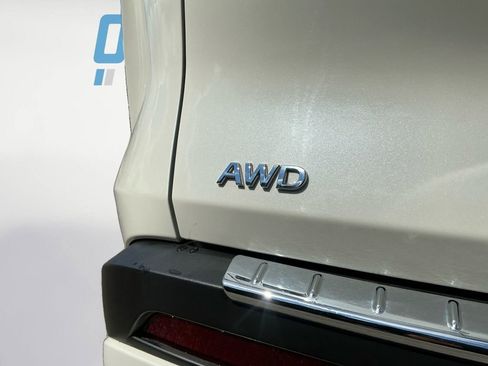 Used 2023 INFINITI QX60 Luxe w/ Cargo Package AWD/4WD image 19