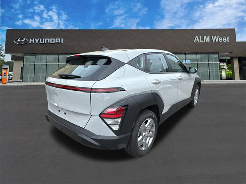 New 2026 Hyundai Kona SE FWD image 6