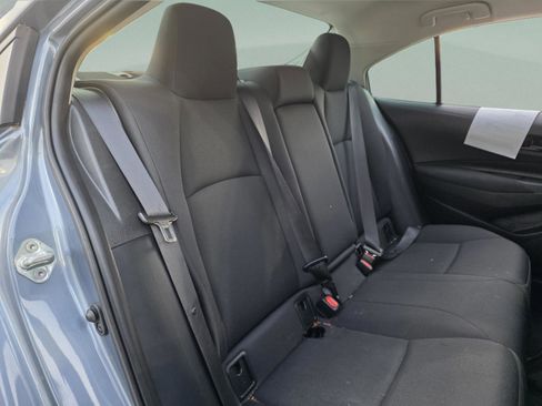 Used 2022 Toyota Corolla LE image 27
