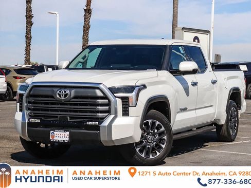 Used 2023 Toyota Tundra Limited image 1