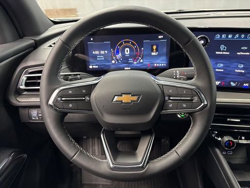 New 2026 Chevrolet Traverse LT w/ LPO, Floor Liner Package image 39