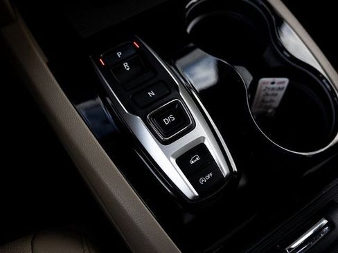 Used 2022 Honda Pilot Elite image 24