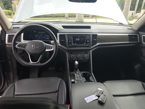 Used 2022 Volkswagen Atlas SE image 7