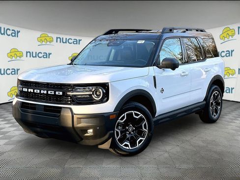 Used 2025 Ford Bronco Sport Outer Banks w/ Outer Banks Tech Package+ image 3