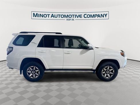 Used 2023 Toyota 4Runner TRD Off-Road Premium w/ Moonroof Package AWD/4WD image 9