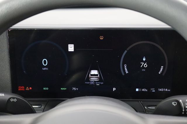 Used 2024 Hyundai Kona SE FWD image 11