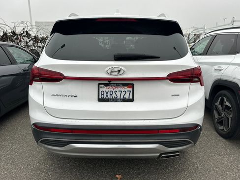 Used 2022 Hyundai Santa Fe SEL w/ Cargo Package image 4