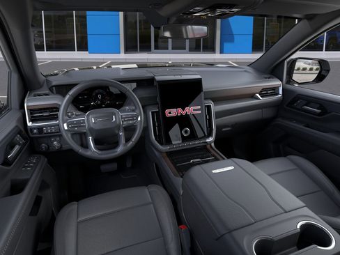 New 2026 GMC Yukon Denali w/ Sun & Power Step Package image 16