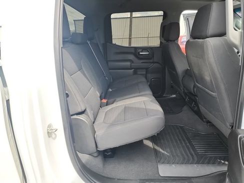 Used 2022 Chevrolet Silverado 1500 Custom Trail Boss w/ LPO, Dark Essentials Package image 10