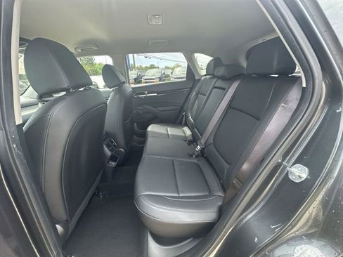 Used 2024 Kia Seltos EX FWD image 27